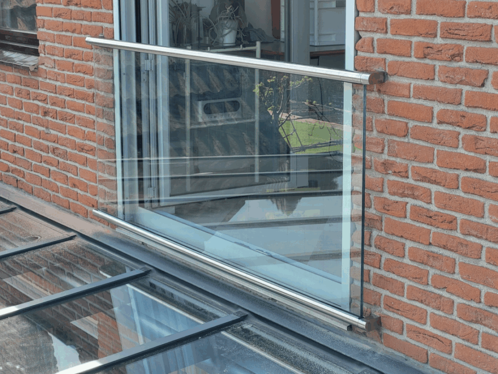 Französischer Balkon aus Edelstahl