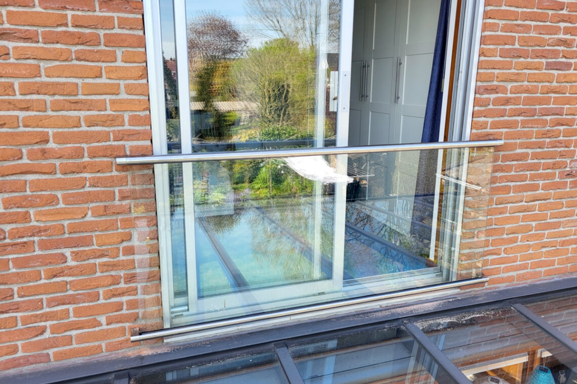 Französischer Balkon aus Edelstahl