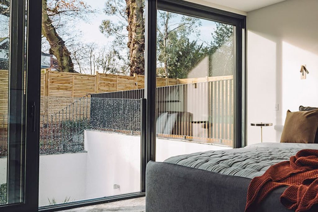 Französischer Balkon mit Glas kaufen